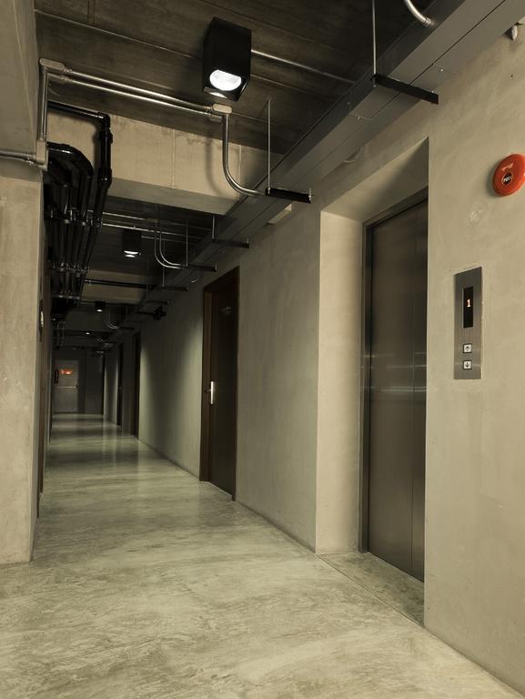 Отель Thapae Loft Чиангмай Экстерьер фото