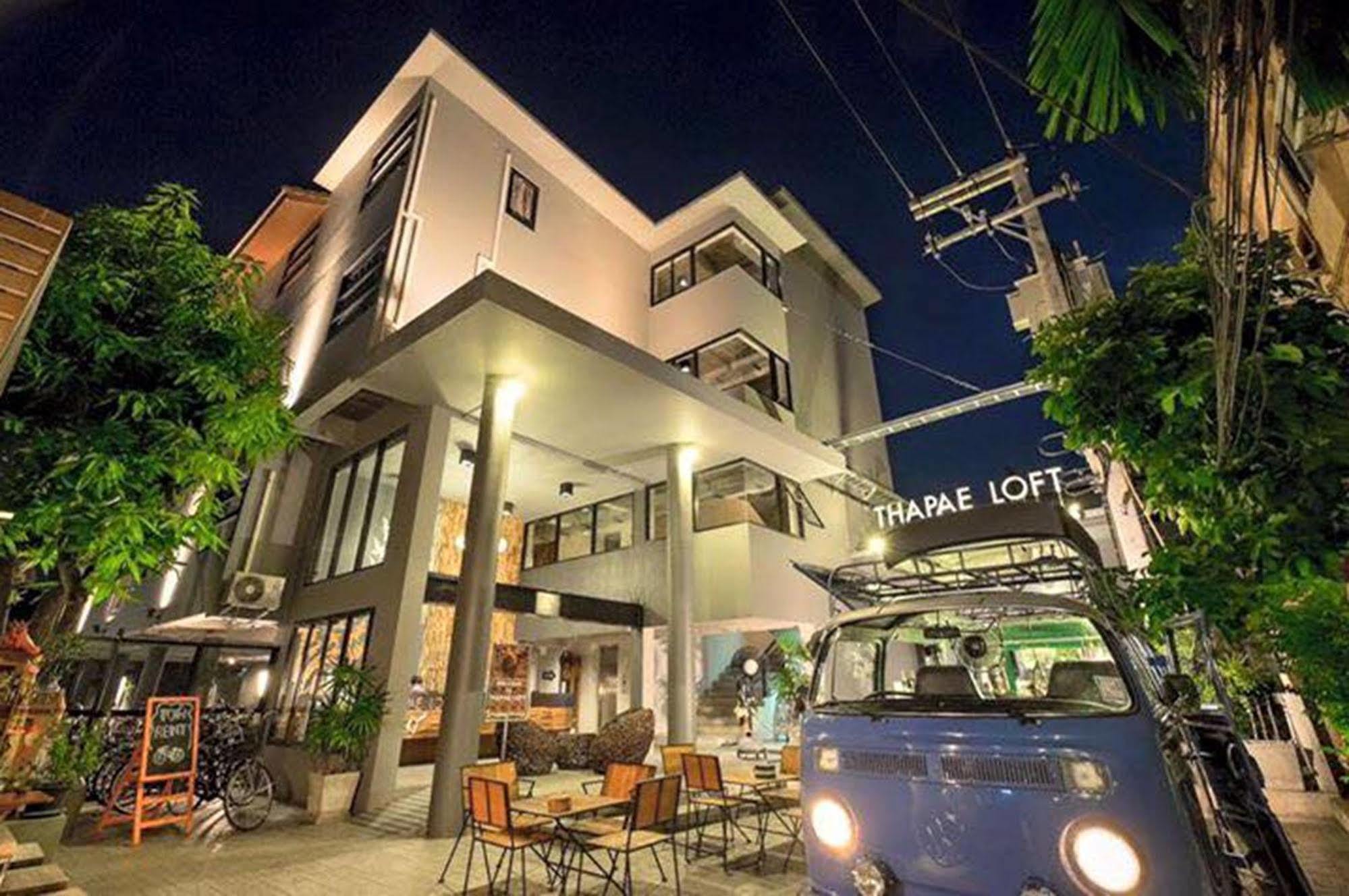 Отель Thapae Loft Чиангмай Экстерьер фото