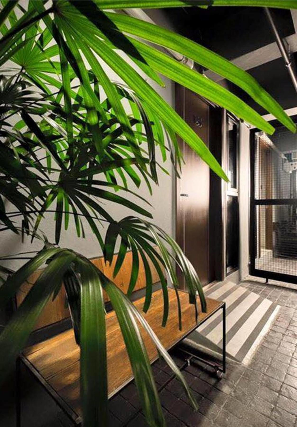 Отель Thapae Loft Чиангмай Экстерьер фото