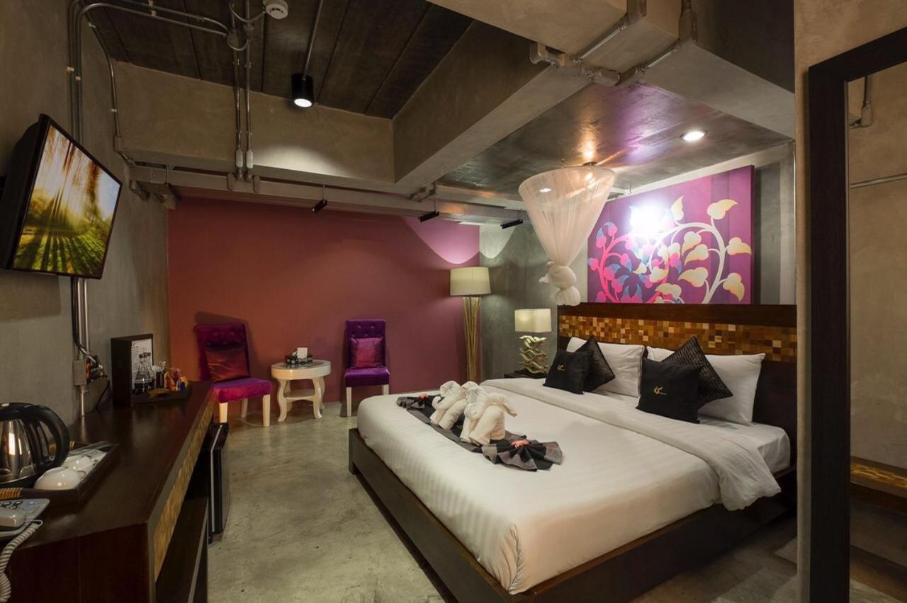 Отель Thapae Loft Чиангмай Экстерьер фото